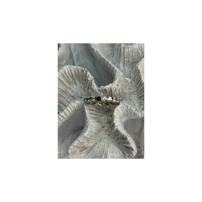 925 Sterling Silver CZ & Ruby Ring Size 7