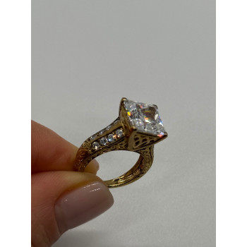925 Sterling Silver Gold Plated CZ Ring Size 4.5