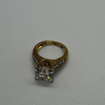 925 Sterling Silver Gold Plated CZ Ring Size 4.5