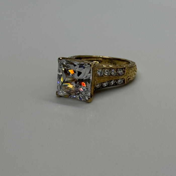 925 Sterling Silver Gold Plated CZ Ring Size 4.5