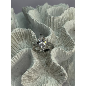 Beautiful 925 Sterling Silver CZ Ring Size 6