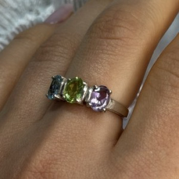 925 Sterling Silver Topaz Peridot Amethyst Ring Size 8.5