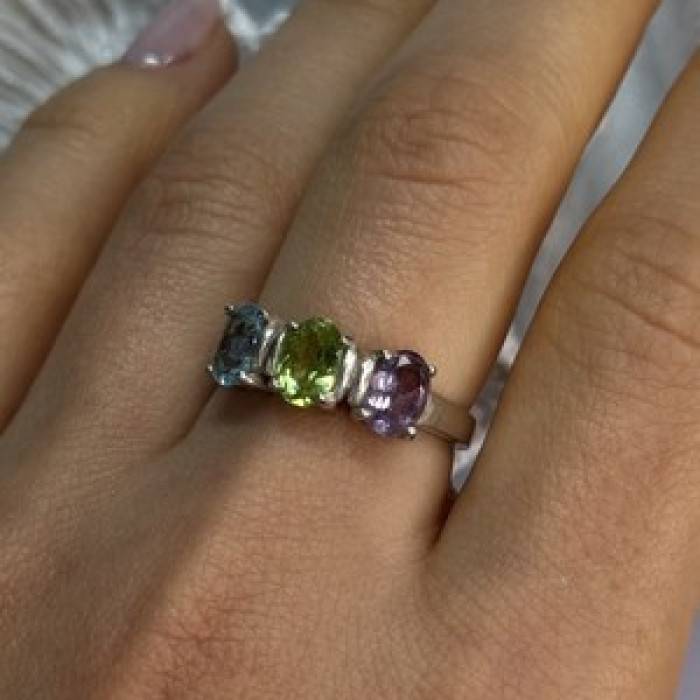925 Sterling Silver Topaz Peridot Amethyst Ring Size 8.5