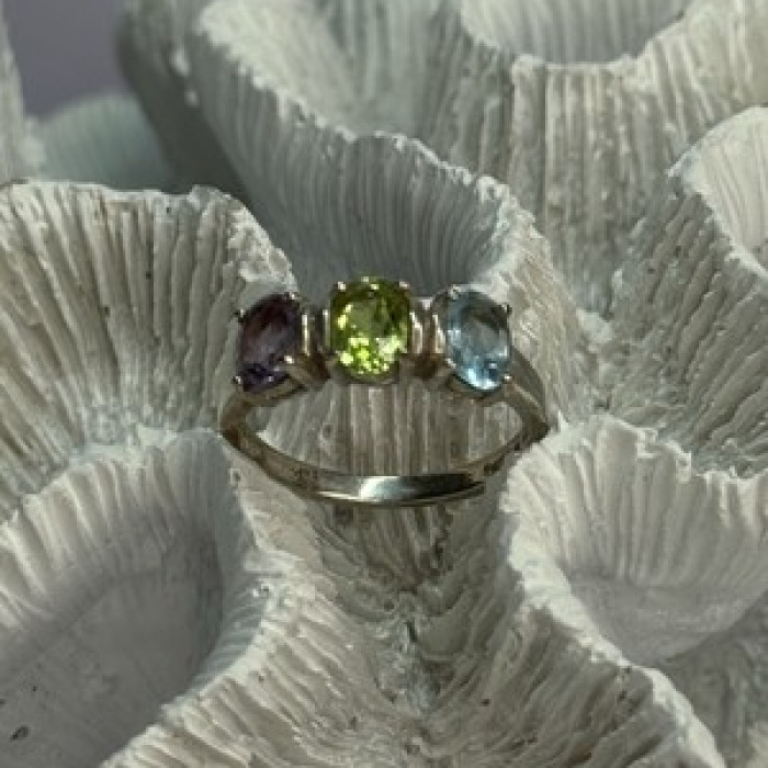 925 Sterling Silver Topaz Peridot Amethyst Ring Size 8.5