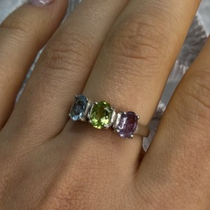 925 Sterling Silver Topaz Peridot Amethyst Ring Size 8.5