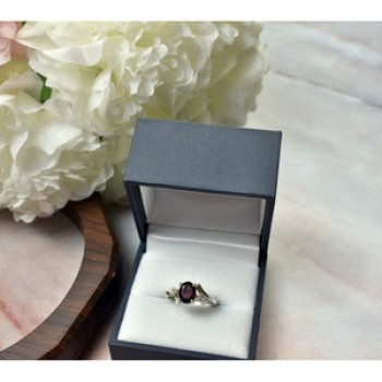 925 Sterling Silver Garnet & CZ Ring Size 6