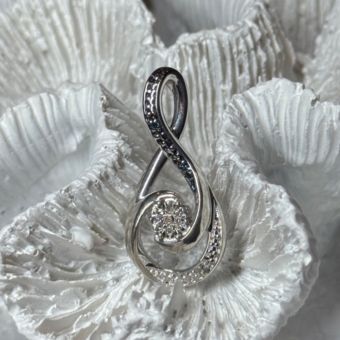 925 Sterling Silver White & Blue Topaz Pendant Length 1.1 Inch