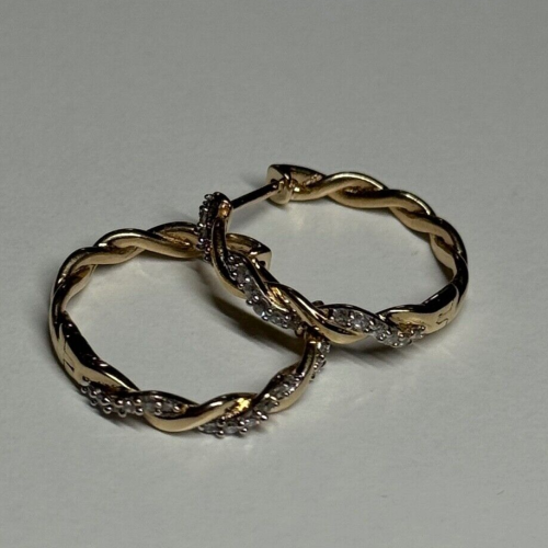 10K Yellow Gold Diamonds 0.3 Carat Earrings Length 18 mm