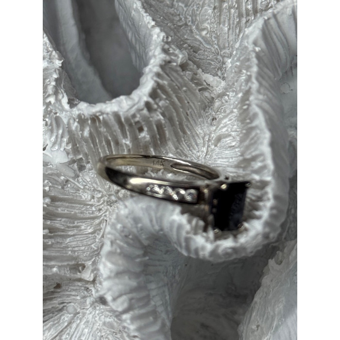 14K WHITE GOLD SAPPHIRE & DIAMONDS RING SIZE 5.5