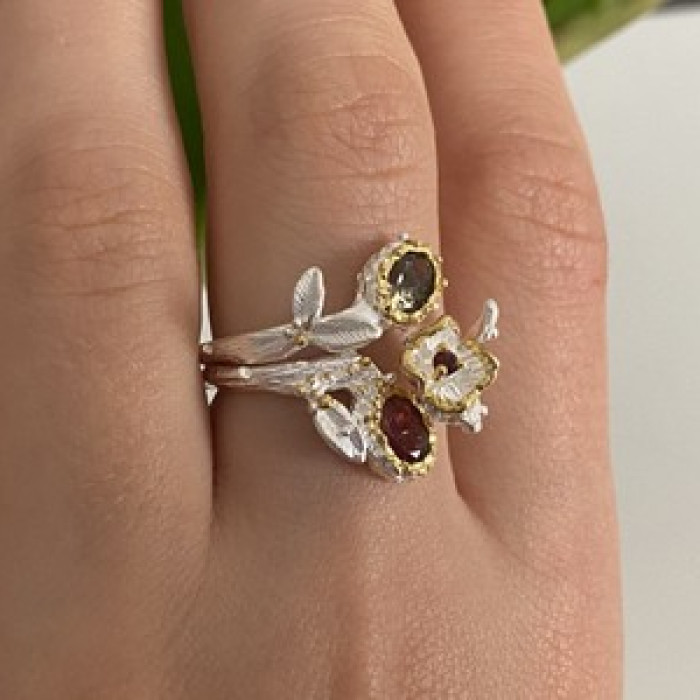 925 Sterling Silver Gold Plated Garnet & Alexandrite Ring Size 8.5