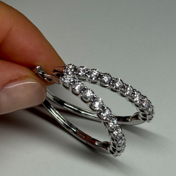 10K White Gold Diamonds 0.9 Carat Earrings Length 34 mm