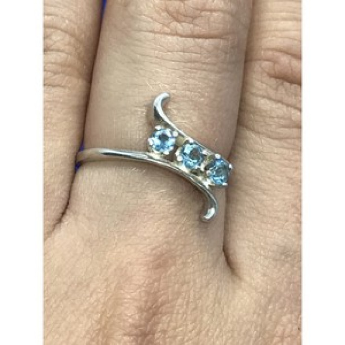 925 Sterling Silver Blue Spinel Ring Size 8