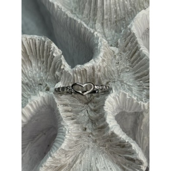 925 Sterling Silver CZ Heart Ring Size 8