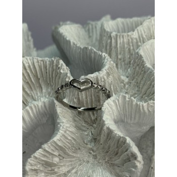 925 Sterling Silver CZ Heart Ring Size 8