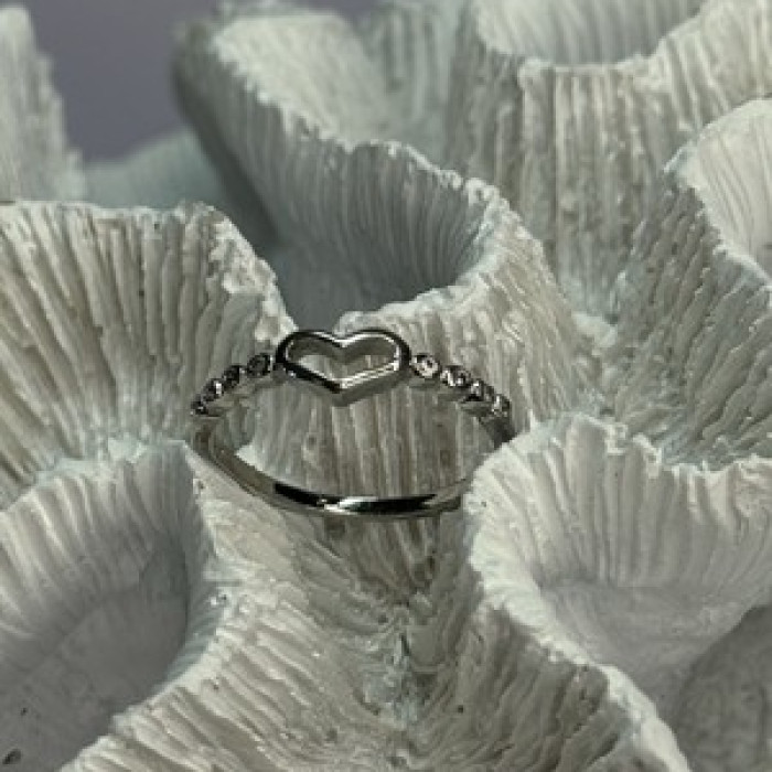 925 Sterling Silver CZ Heart Ring Size 8