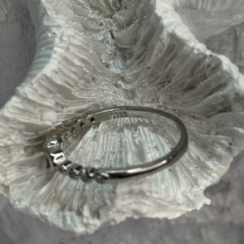 925 Sterling Silver CZ Heart Ring Size 8