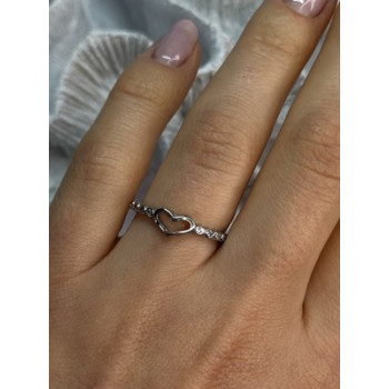 925 Sterling Silver CZ Heart Ring Size 8