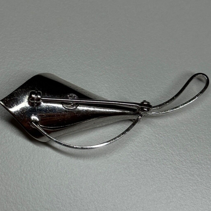 925 Sterling Silver Flower Brooch
