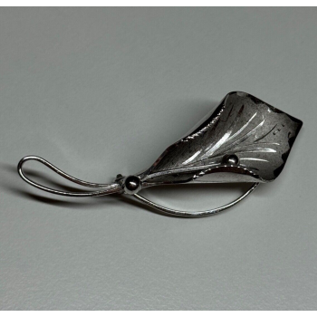 925 Sterling Silver Flower Brooch