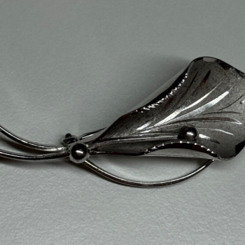 925 Sterling Silver Flower Brooch