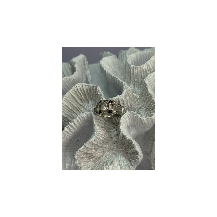 925 Sterling Silver White & Blue Sapphire Ring Size 7