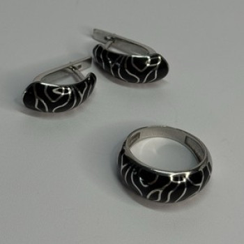 925 Sterling Silver Enamel Ring & Earrings Set Size 9