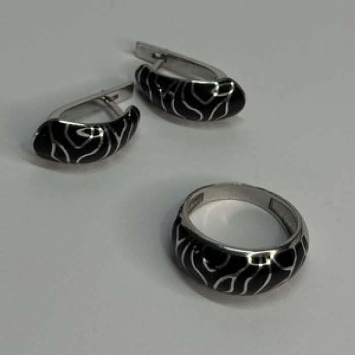 925 Sterling Silver Enamel Ring & Earrings Set Size 9