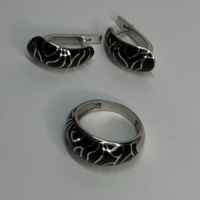 925 Sterling Silver Enamel Ring & Earrings Set Size 9