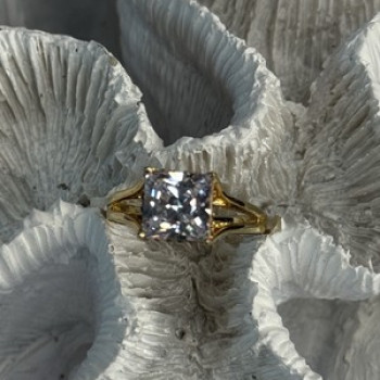 925 Sterling Silver Gold Plated Bge CZ Ring Size 7