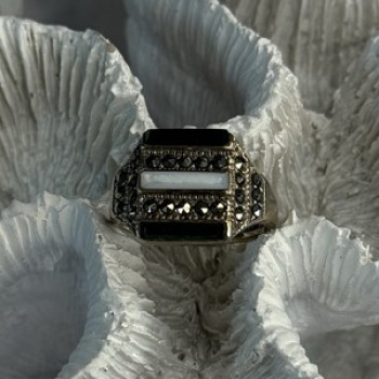 925 Sterling Silver Jade Abalone Marcasite Ring Size 6