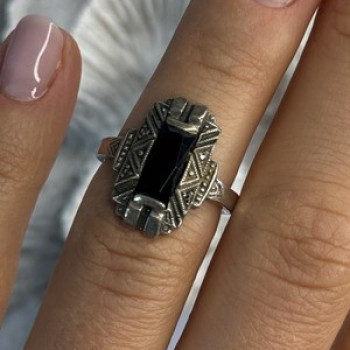 Vintage 925 Sterling Silver Onyx Ring Size 5