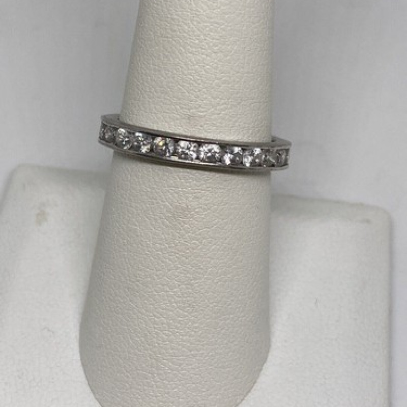 925 Sterling Silver CZ Ring Size 8