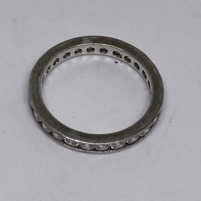 925 Sterling Silver CZ Ring Size 8