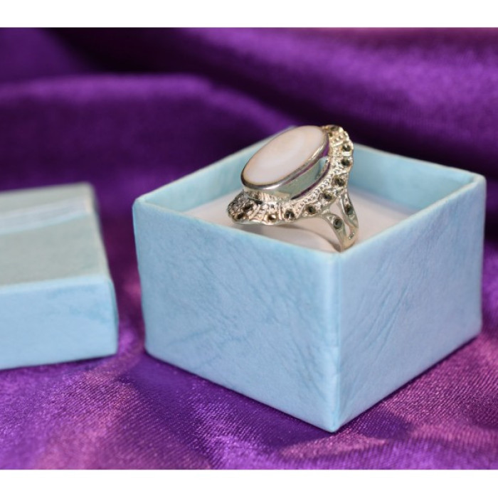 925 Sterling Silver Mother OF Pearl & Marcasites Ring Size 6.5
