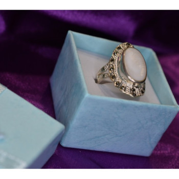 925 Sterling Silver Mother OF Pearl & Marcasites Ring Size 6.5