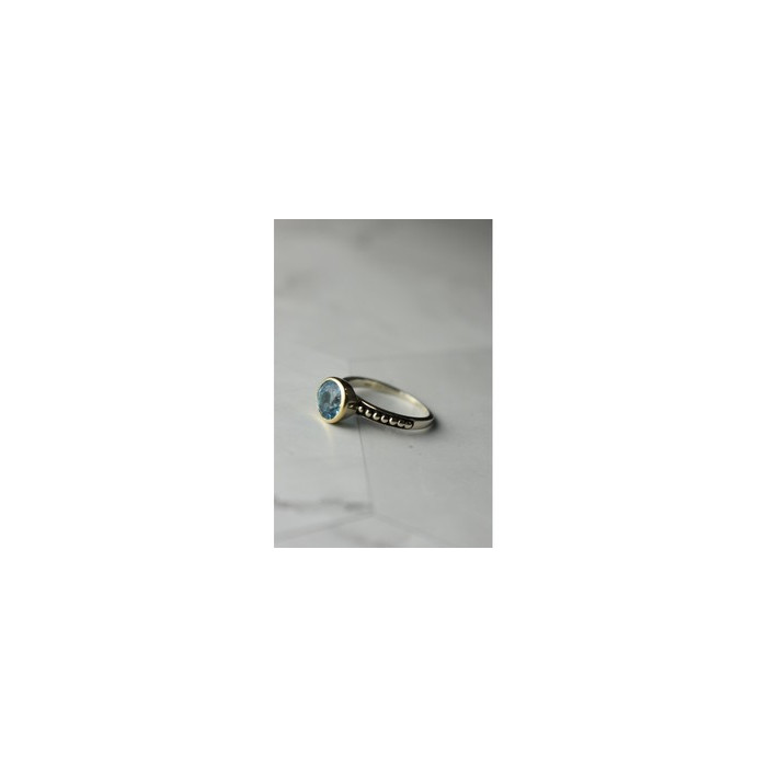 925 Sterling Silver Blue Spinel Ring Size 6