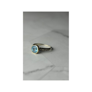 925 Sterling Silver Blue Spinel Ring Size 6