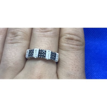 925 Sterling Silver Black Spinel Ring Size 8