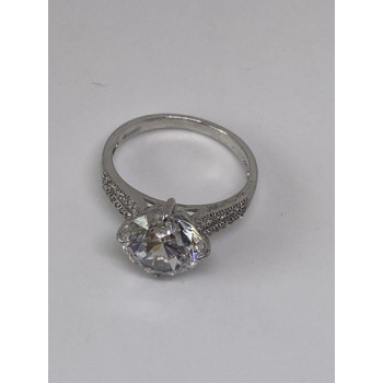 925 Sterling Silver CZ Ring Size 7.75