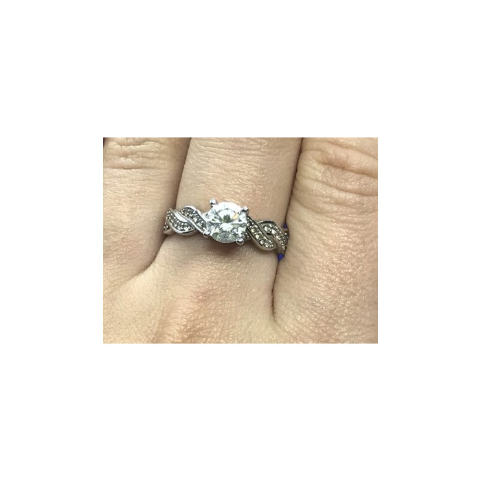 925 Sterling Silver CZ Ring Size 8