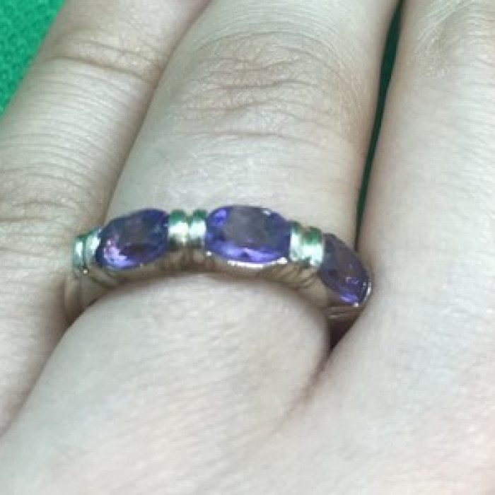 925 Sterling Silver Amethyst Ring Size 6.5
