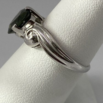 925 Sterling Silver CZ Ring Size 7.75