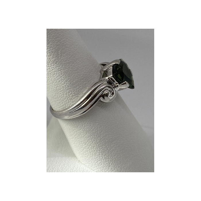 925 Sterling Silver CZ Ring Size 7.75