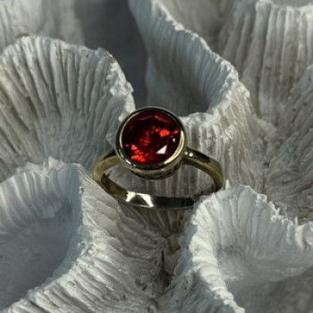 925 Sterling Silver Orange Crystal Ring Size 7