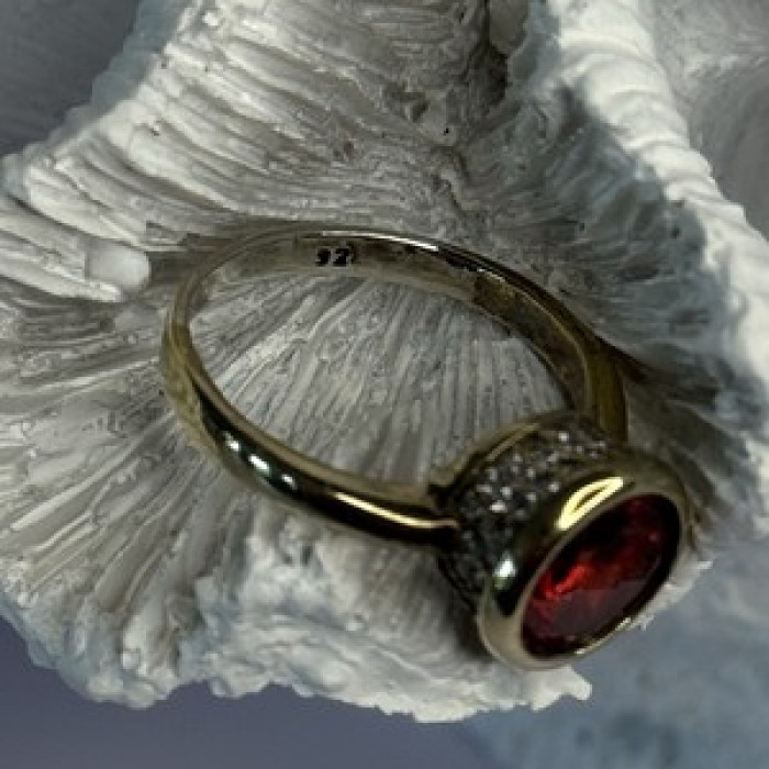 925 Sterling Silver Orange Crystal Ring Size 7