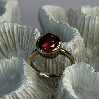 925 Sterling Silver Orange Crystal Ring Size 7