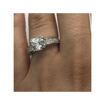 925 Sterling Silver CZ Ring Size 6.5
