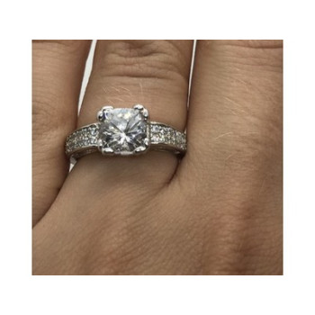 925 Sterling Silver CZ Ring Size 6.5