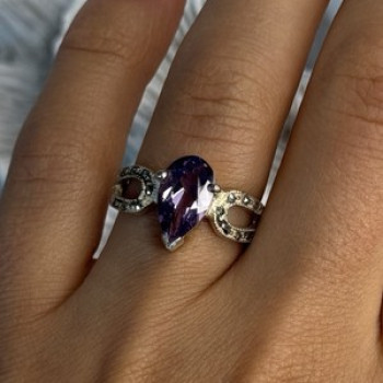 925 Sterling Silver Amethyst & Marcasite Ring Size 7.5