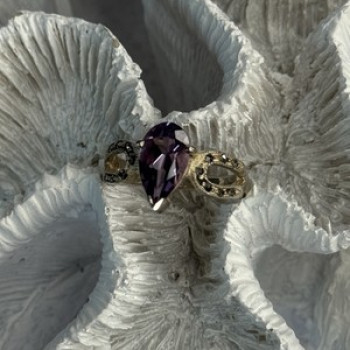 925 Sterling Silver Amethyst & Marcasite Ring Size 7.5
